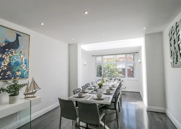 Columbus Retreat * Scarborough